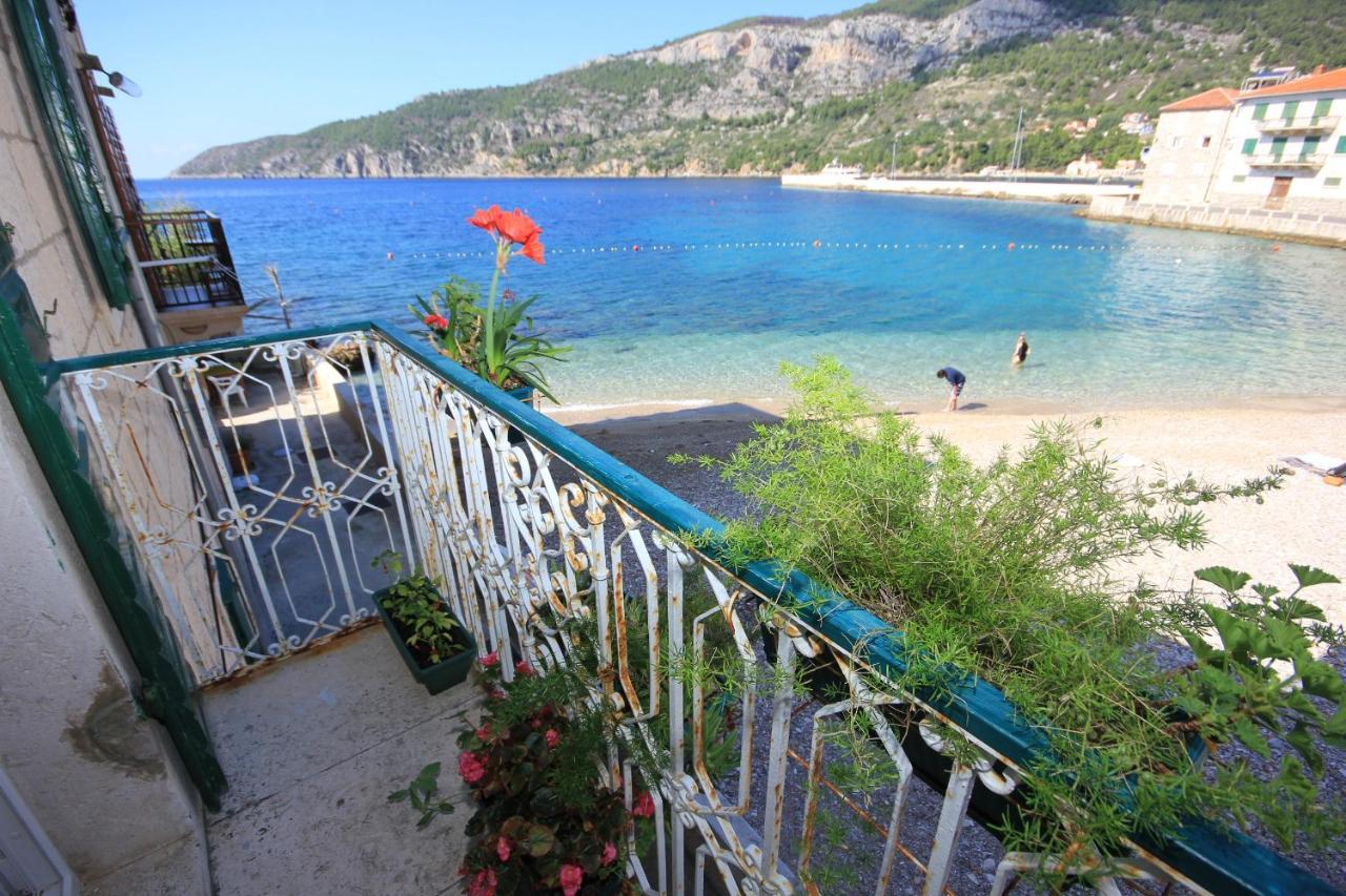Apartments By The Sea Komiza, Vis - 8533 Exterior photo